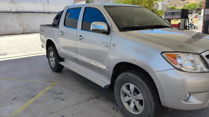 Toyota Hilux CD D4-d 4X4 2.5 16V 102cv TB Dies. 2008