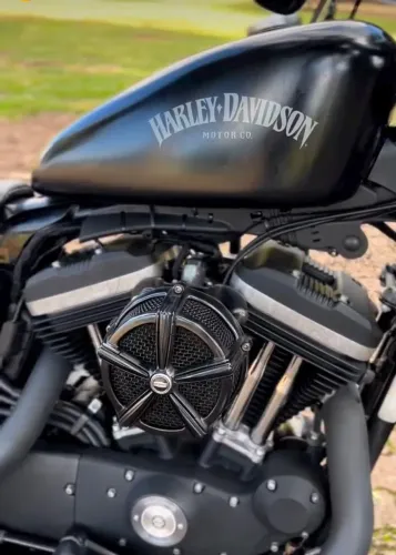 Harley Davidson Iron 883