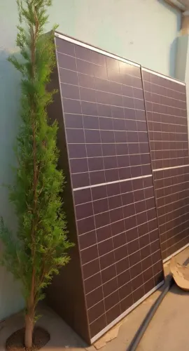 Placa solar Bifacial 600W