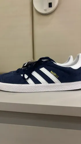 Tênis Adidas Gazelle NOVO tamanho 39/40