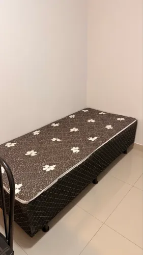 Vendo Cama de solteiro acoplada