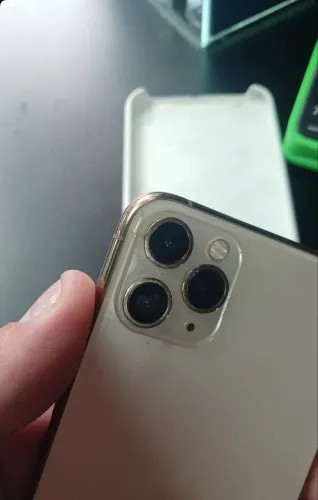 iPhone 11 Pro Max - 64 GB