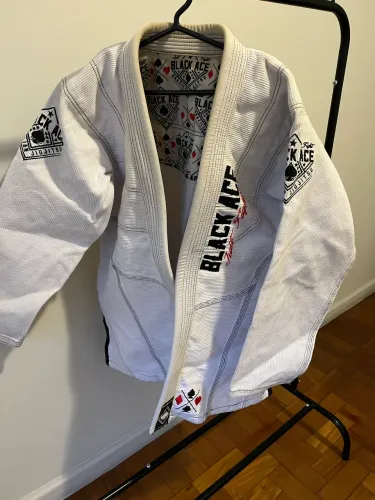 Kimono jiu-jitsu A3 de Alta qualidade e pouco usado