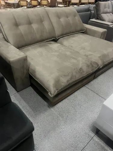 Sofá Austrália com molas ensacadas 2.50m