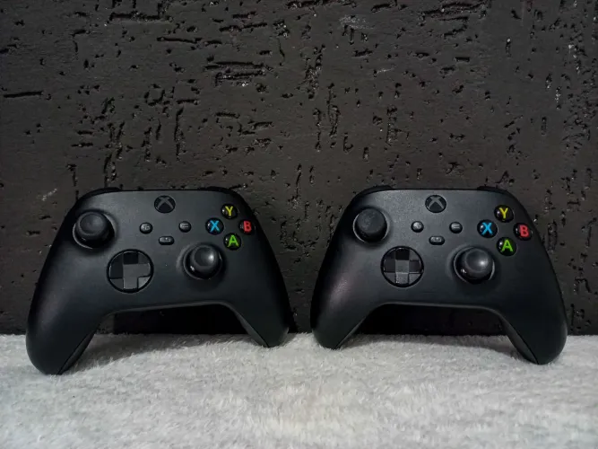 Controle Xbox Carbon Black