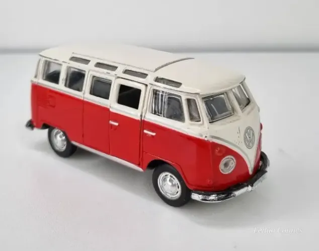 Miniatura Volkswagen Van Samba Maisto 1:40