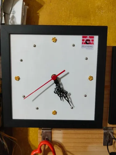 Relógio de parede customizado