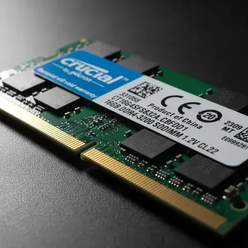 Memória RAM Crucial 16GB DDR4-3200 (SODIMM, CL22)