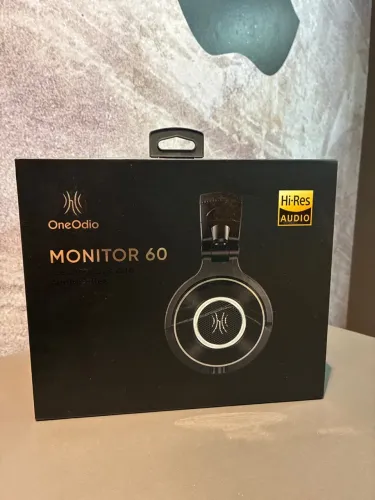 Headphone OneOdio Monitor 60