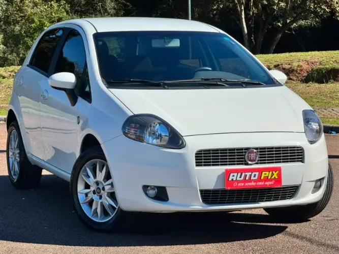 Fiat Punto Attractive 1.4 Fire Flex 8V 5P 2012
