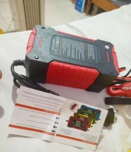 Bateria portátil para recarregar bateria de carro