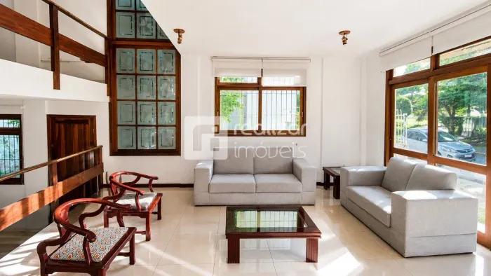 Casa com 4 quartos no Itacorubi