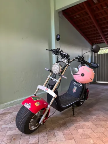 Scooter elétrica usada