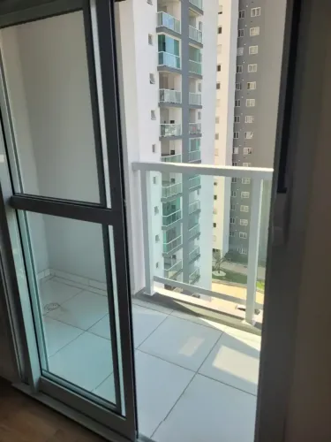 Imóvel para aluguel com 138 metros quadrados com 3 quartos em Parque Esplanada - Embu das