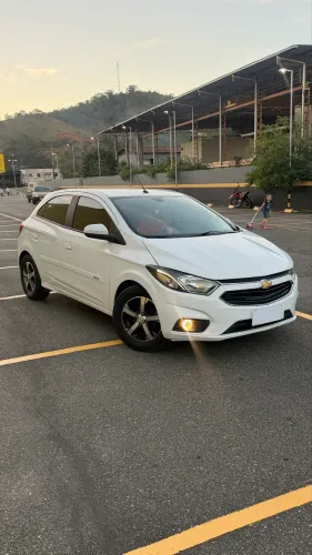 Chevrolet Onix Hatch LTZ 1.4 8V Flex Aut. 4P 2018