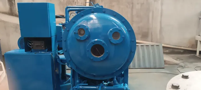 MÁQUINA DE TRATAMENTO DE TERMOVACUO (OLEO DE TRANSFORMADORES )