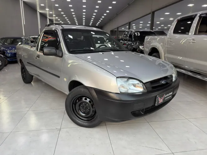 Ford Courier 1.6 L/ 1.6 Flex 2012