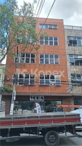 Prédio inteiro à venda com 714 m² em Brás, São Paulo