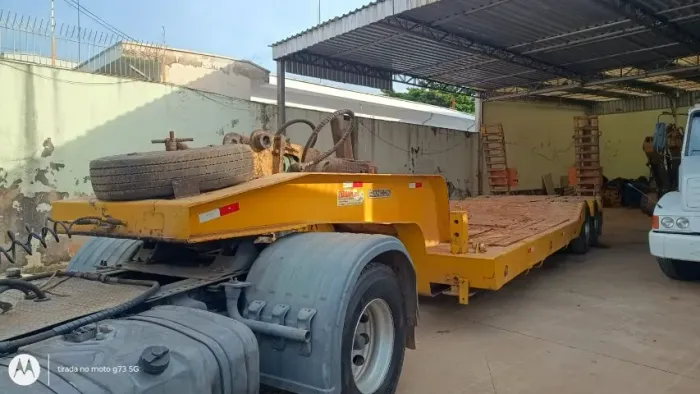 CARRETA PRANCHA RANDON 2 EIXOS, ACEITO BOBCAT OU CARRO PARA REVENDER