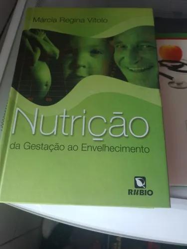 Livros Nutrição e biologia. Semi novos R$: 55 reais 