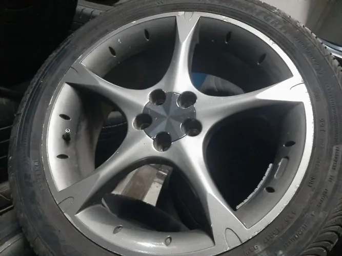 Roda aro 17 scorro S 171 grafite vw polo 5x100 silicio
