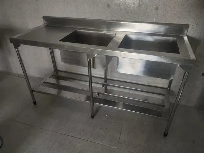 Mesa de inox pia de inox coifa de inox 