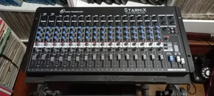Mesa de som STARMIX