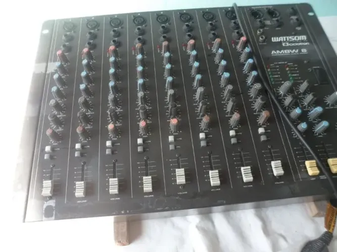 Mesa De Som Wattsom Ciclotron Ambw8 8 Canais