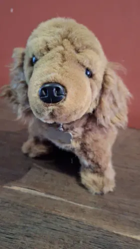 Cachorro de Pelúcia Marrom