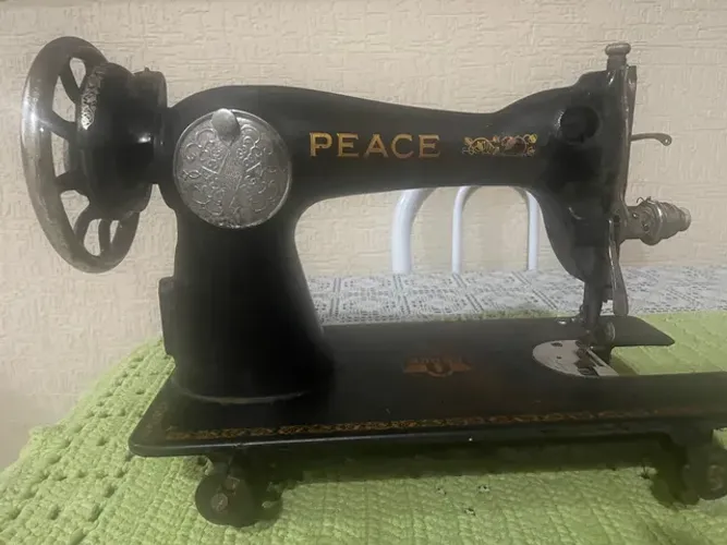 Máquina de costura PEACE para decoração