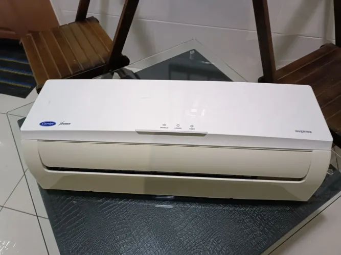 Ar Condicionado (EVAPORADORA) Carrier Inverter 9000 Btus Frio 42FVCA09C5 220v