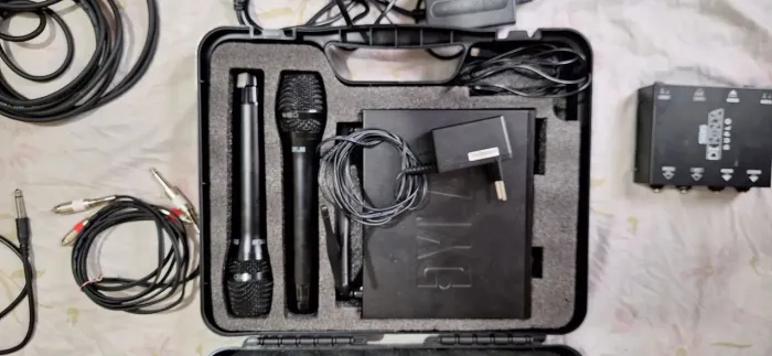 Sistema de transmissão 2 microfones UHF DW-902