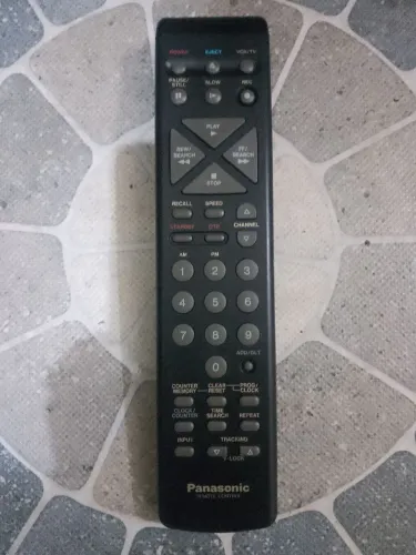 Controle remoto raro para Videocassetes Panasonic 