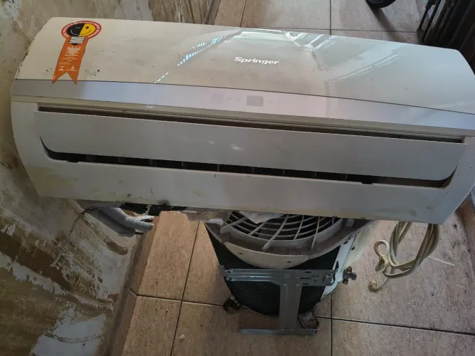 Central de 9000 BTUs vendo ou troco notebook e celular tablet ou TV de LED aberta a nego