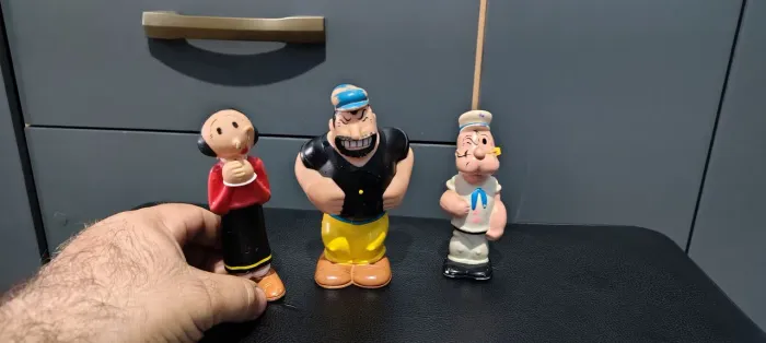 marinheiro Popeye e outro estrela original 