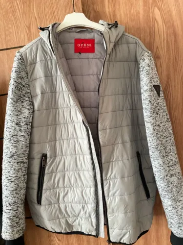 Casaco Guess - Cinza - Tamanho XL