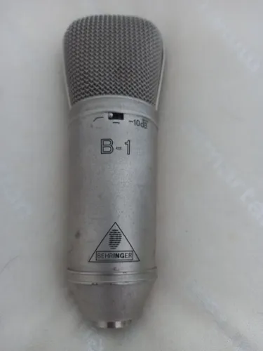 Microfone B1 Behringer