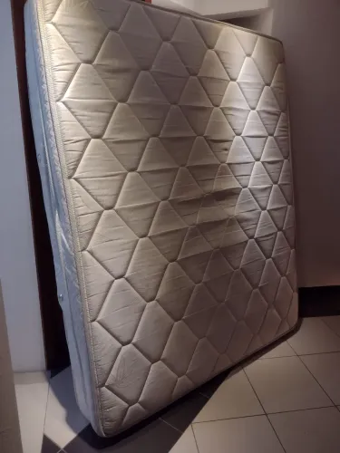 Colchão Casal Confortável e Resistente Probel .