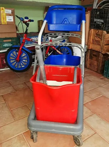 Carrinho Limpeza mop bralimpia usado vendo
