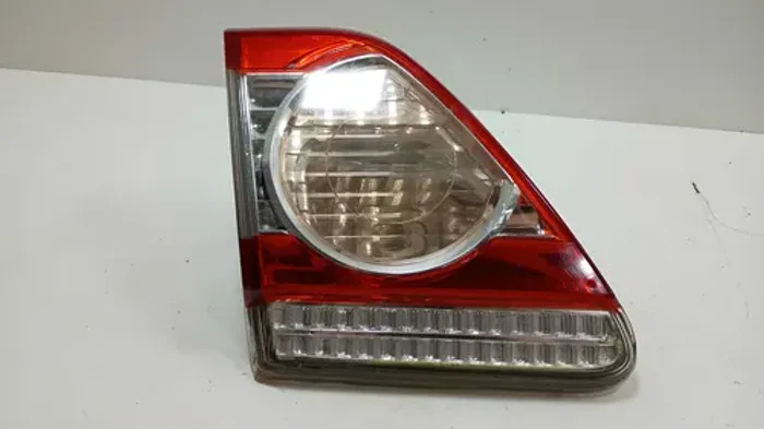 Lanterna Tampa Traseira Esq Toyota Corolla 2010 Á 2014 Esquerdo/motorista Vermelho