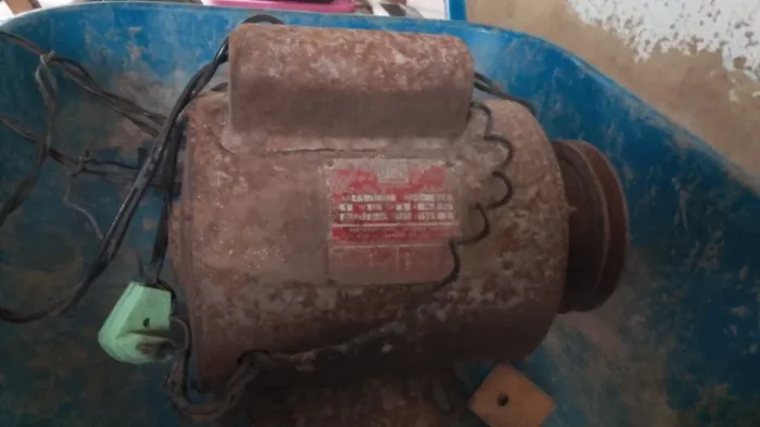 Vendo motor para serraria completo 