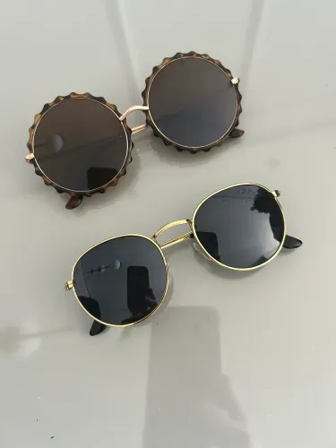 2 Óculos de sol