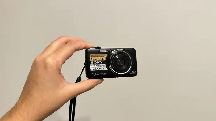 Sony Cybershot DSC-WX7 16.2MP - Digital avançada