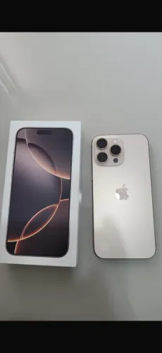 Vendo iPhone 16pro max 256 gb estado de zero com apenas 3 meses de uso 