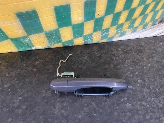 Maçaneta externa porta traseira direita fiat fastback 