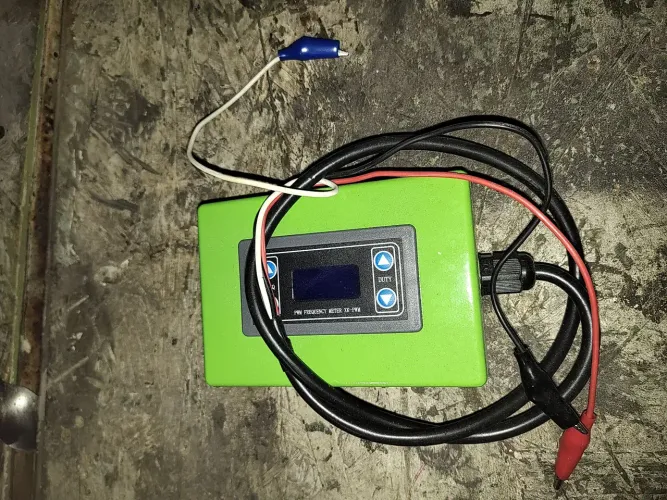 ST2000 - Equipamento de Teste Para Alternadores Sinal PWM