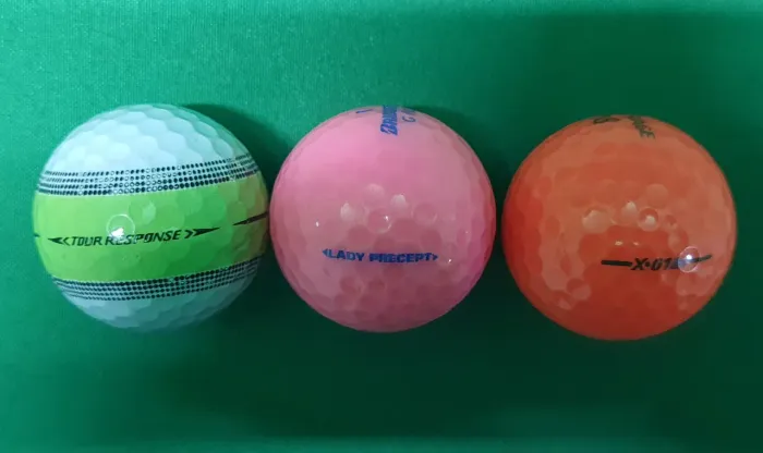 3x Bolas de Golfe - Tour Response, Lady Precept e X-01
