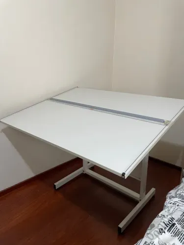 Mesa de Desenho Trident
