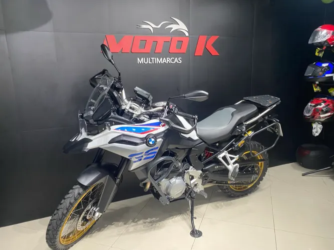 Moto para quem busca aventura só viajar 