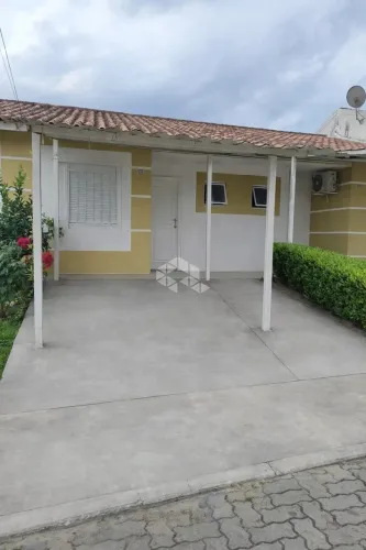 Casa 2 quartos à venda Condomínio Moradas Santa Maria